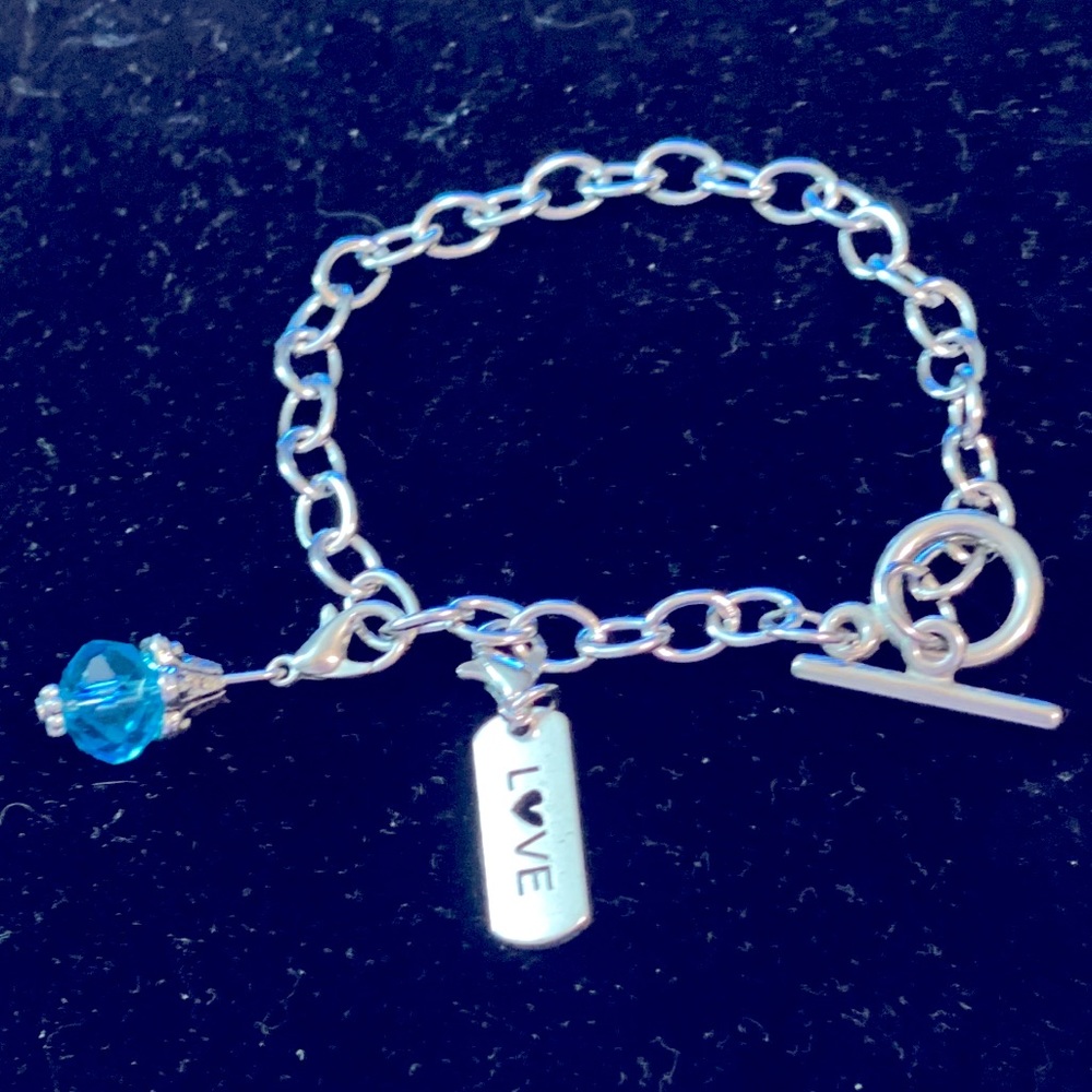 ❣️Bracelet with Love, Hope, etc❣️